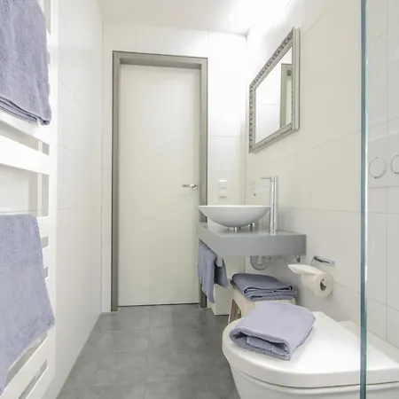 Apartman Haus Ella *